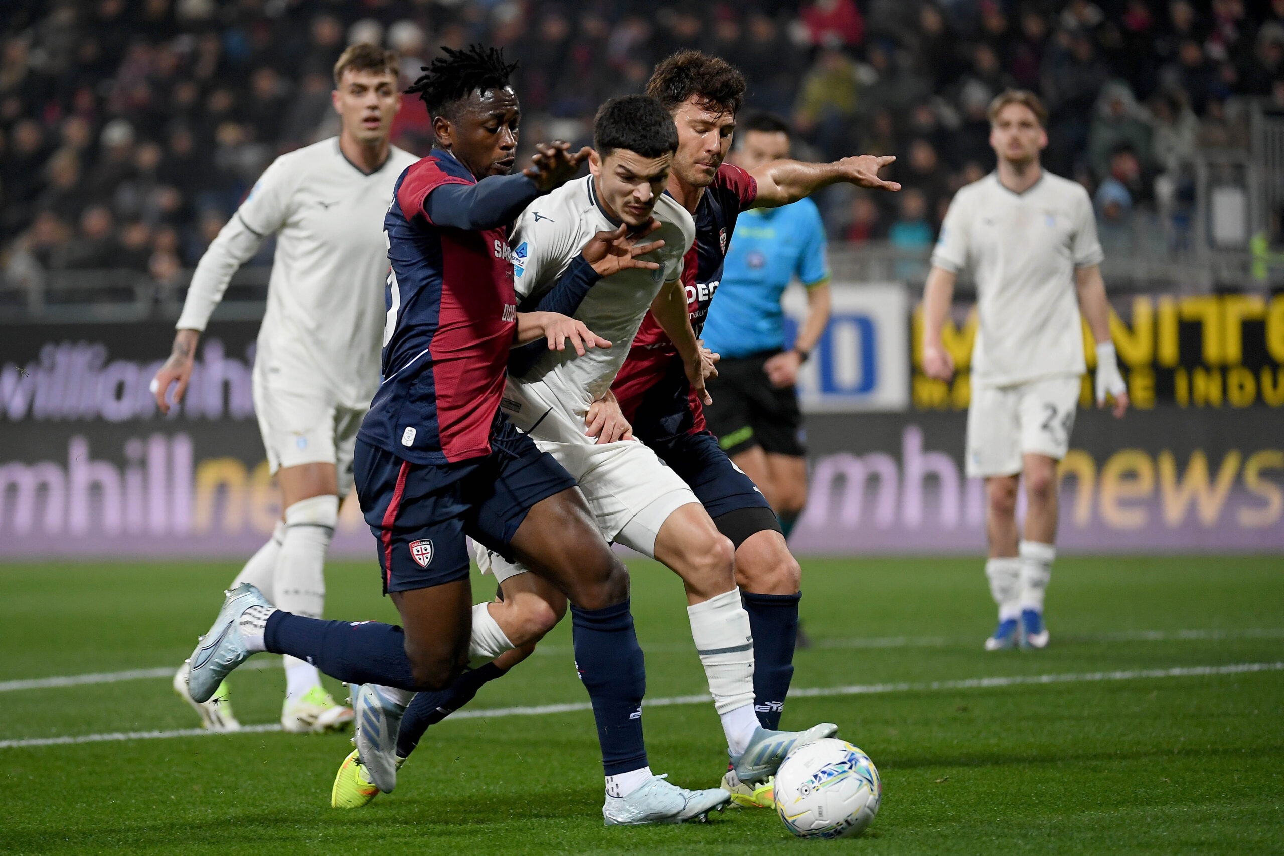 Cagliari y Lazio no movieron el cero en Serie A
