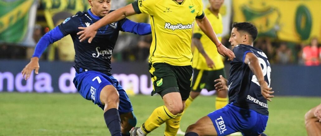 Gutiérrez abrió la cuenta con un golazo y luego anotó Pellegrini. Defensa y Justicia y Vélez conservaron su invicto empatando 1 a 1