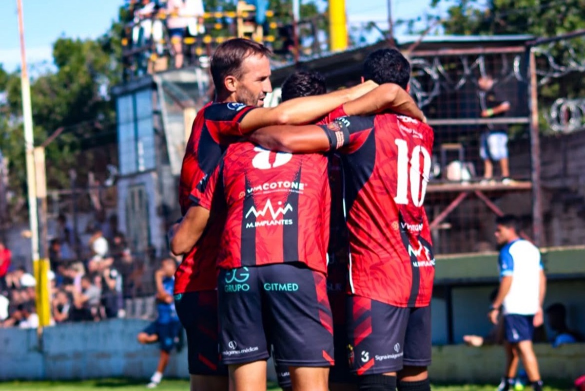 FADEP le ganó un partidazo a La Amistad y ascendió al Federal A