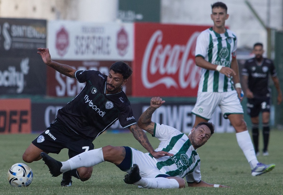 Ferro mereció ganar pero empató en la última con San Miguel
