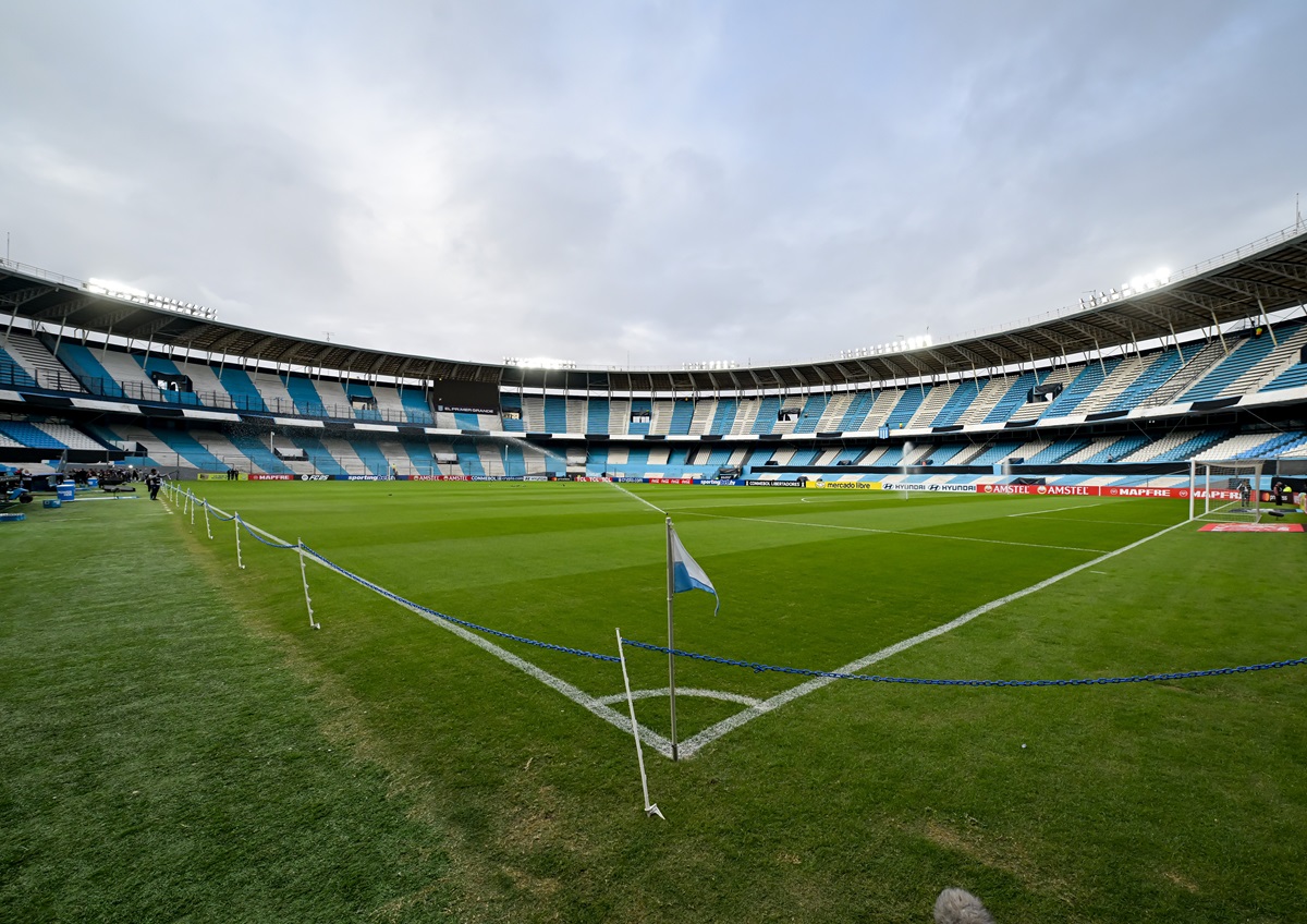 Formaciones confirmadas en Avellaneda para Racing y Argentinos Juniors