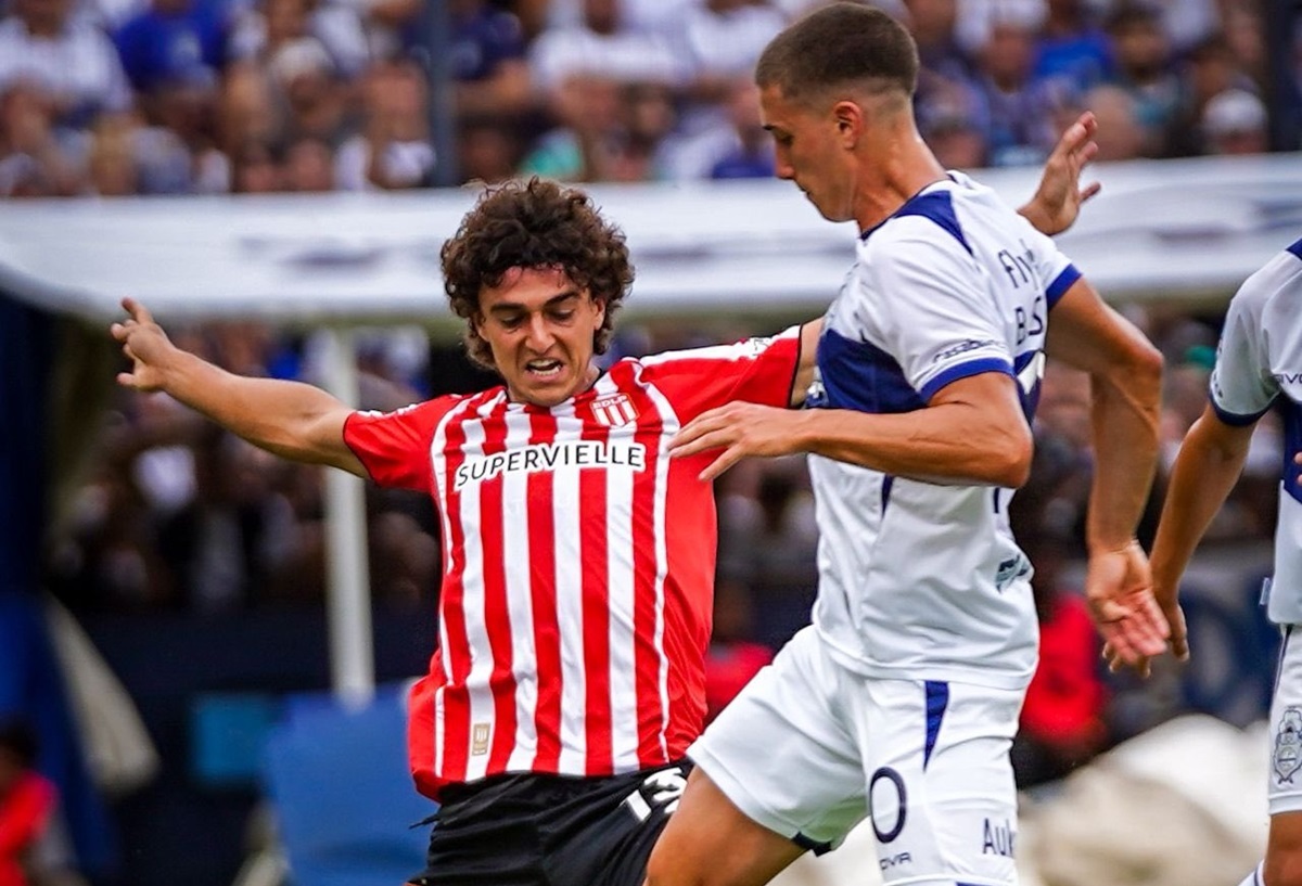 Gimnasia y Estudiantes en el clásico de La Plata