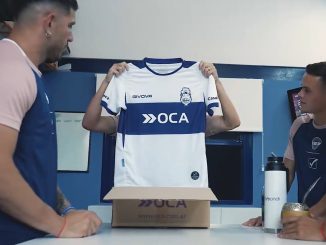 Oca y Flybondi pasan a ser sponsor del Lobo. Gimnasia La Plata presentó sus dos camisetas del 2026 que son de Givova