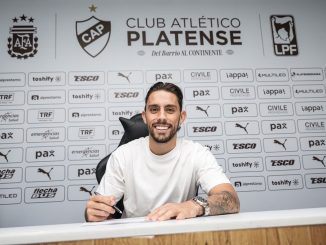 El delantero cordobés regresa al país tras su paso por el fútbol colombiano. Platense abrochó a Gonzalo Lencina como refuerzo