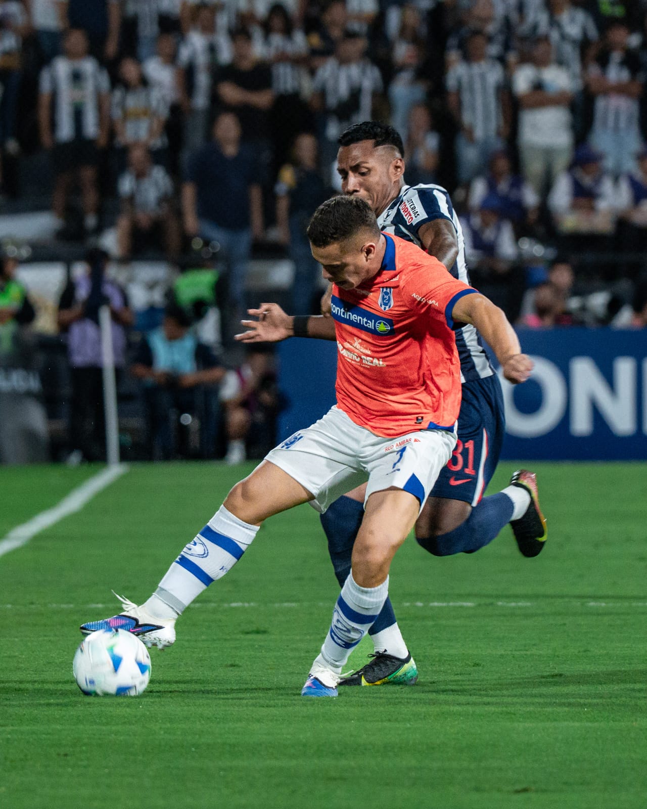 2 de Mayo aguantó el empate y se cargó a Alianza Lima