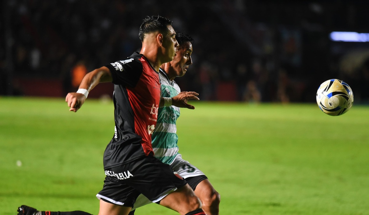 Colón y Ferro repartieron puntos en Santa Fe