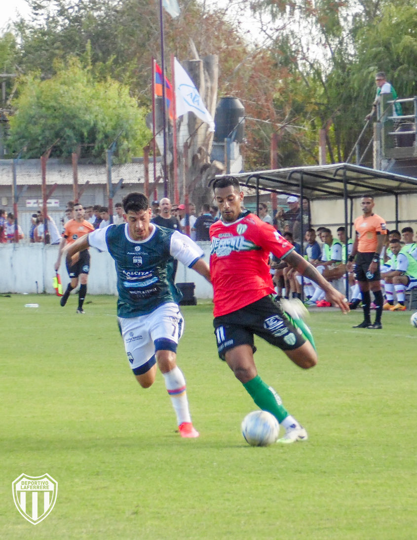 Deportivo Laferrere lo dio vuelta en Maschwitz y se llevó una gran victoria ante Armenio