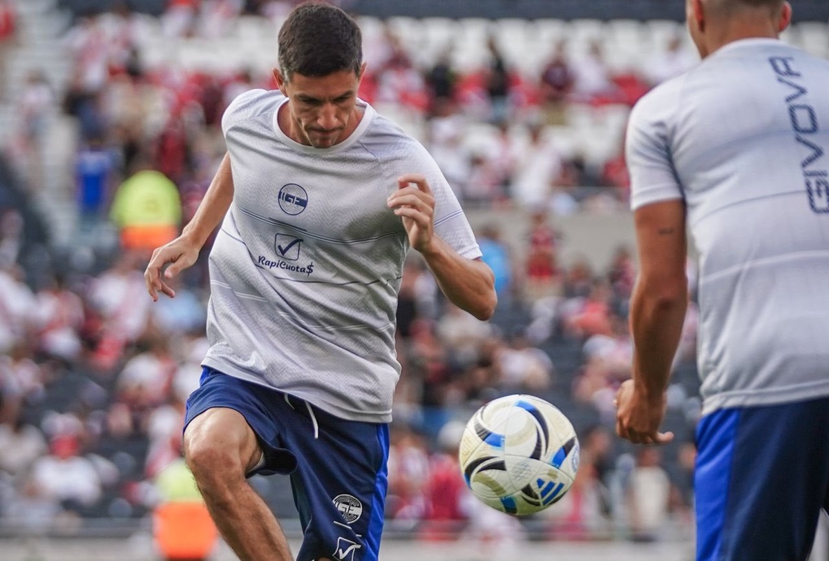 Ignacio Fernández no viajó a Mar del Plata para jugar contra Aldosivi. Nacho Fernández es baja en Gimnasia La Plata por una infección