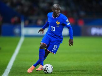 N'Golo Kanté continuará su carrera en el fútbol de Turquía.