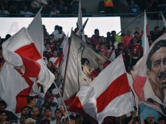 Clima caliente en el Monumental donde, antes de comenzar el partido, los jugadores de River recibieron fuertes cánticos.