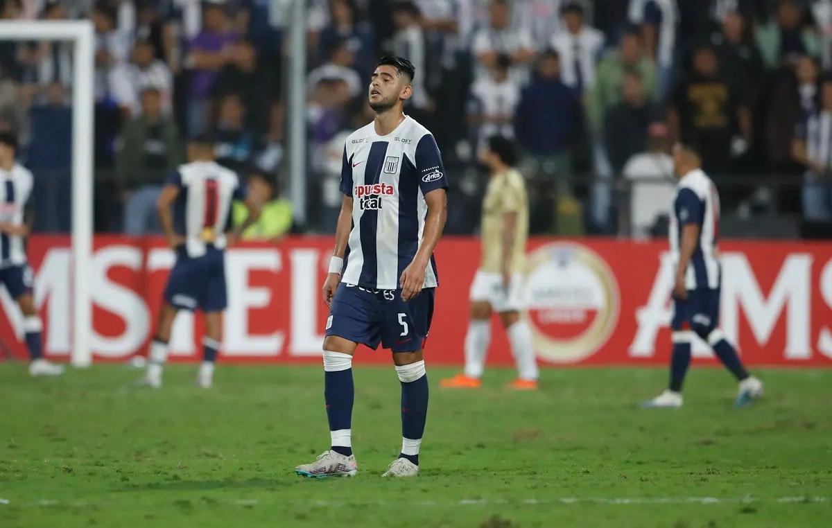 Alianza Lima desvinculó a Carlos Zambrano por una denuncia de acoso sexual