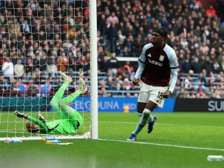 Brentford sorprendió y le ganó al Aston Villa que pierde terreno en la lucha por la Premier League