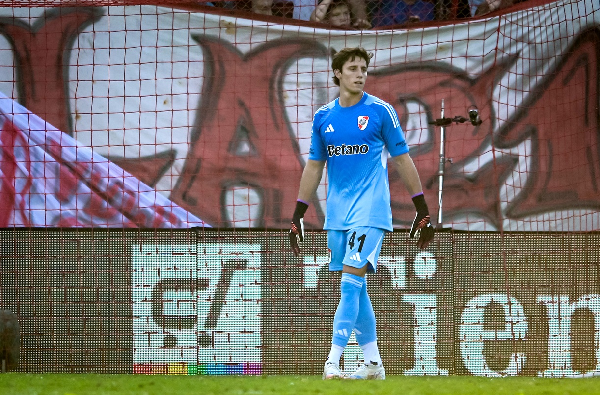 Por cuarta fecha al hilo atajará el juvenil. Armani será suplente. Santiago Beltrán será el arquero titular de River ante Tigre