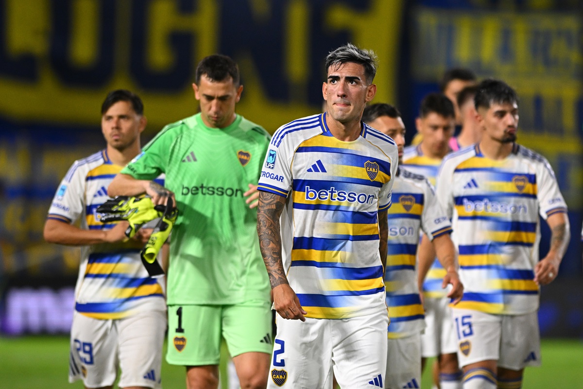 Estruendosa silbatina para Boca tras el empate con Platense