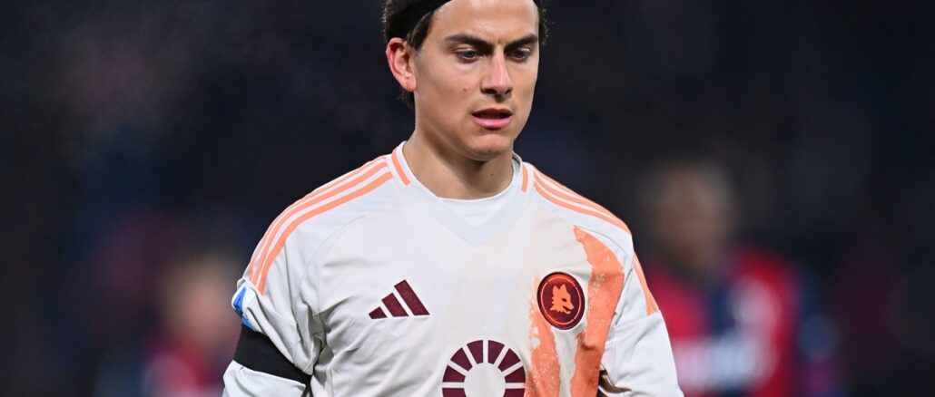 Paulo Dybala regresaría recién a fines de marzo en Roma Los Giallorossi confirmaron que el argentino no se recupera. Paulo Dybala sigue siendo baja en Roma y podría operarse