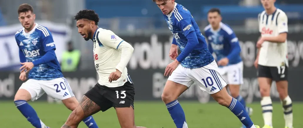 como-1907-v-atalanta-bc-serie-a Atalanta aguantó con diez hombres todo el partido y Como lamentó el empate sin goles