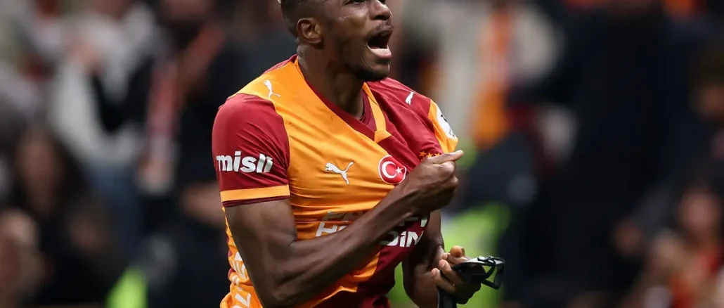 Victor Osimhen, enojado: "Borré todas las fotos con la camiseta del Napoli"