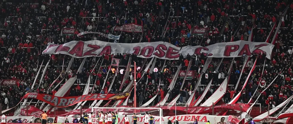Tremenda sanción a los hinchas de Huracán que agredieron a los jugadores de San Lorenzo