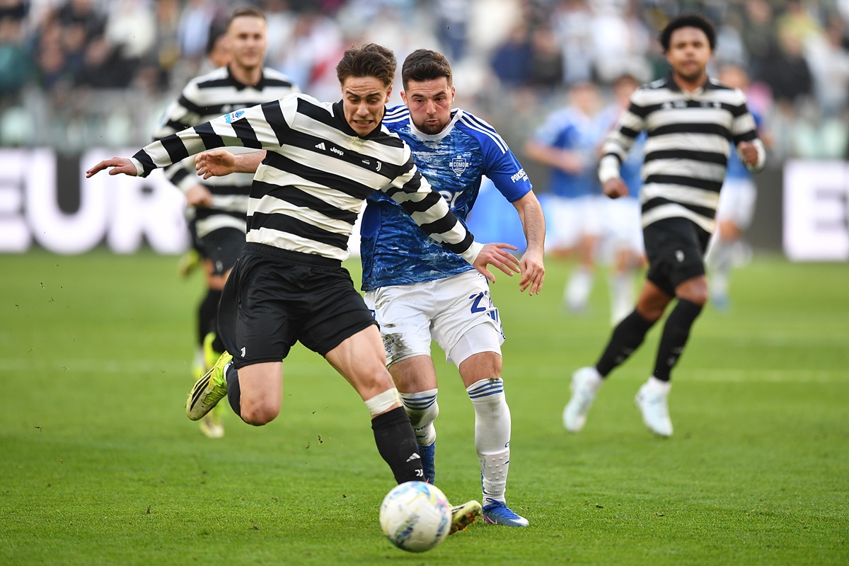 Como le dio otro golpe a Juventus y le ganó 2 a 0 en Turín
