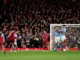 Increíble golazo de tiro libre de Szoboszlai para adelantar al Liverpool ante Manchester City