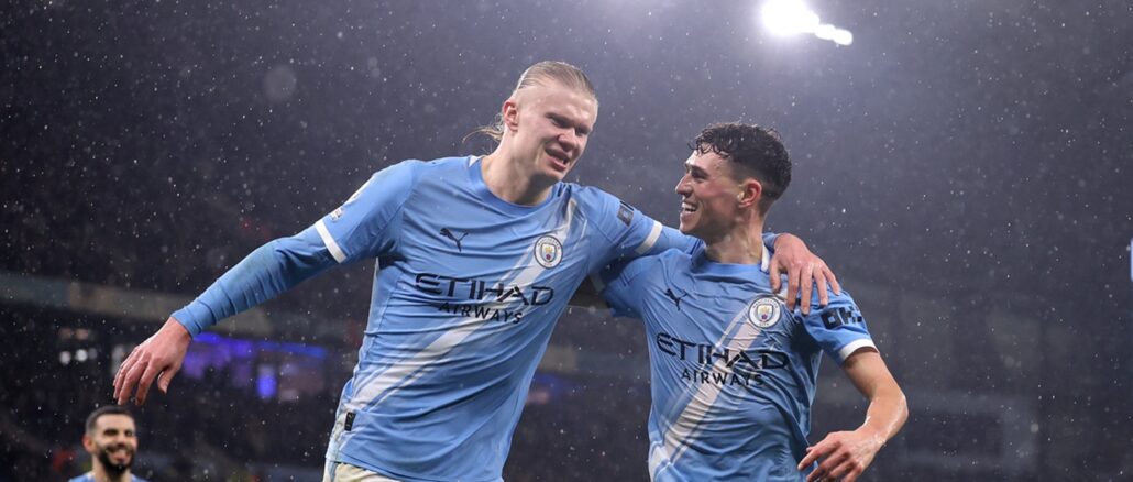 Manchester City goleó a Fulham y se puso a tres de Arsenal