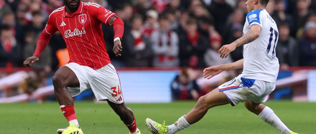 Nottingham Forest 1 vs Crystal Palace 1 Fue 1 a 1 con goles de Gibbs-White y Sarr. Nottingham Forest sumó un punto de oro ante Crystal Palace