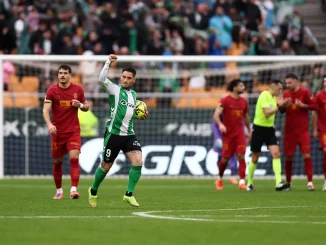 Chimy Ávila marcó de penal para el Betis en medio del interés de Boca Juniors