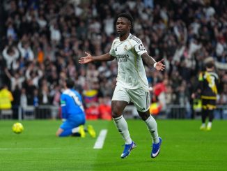 El brasileño colocó el 1 a 0 ante Rayo Vallecano para Real Madrid. Vinicius cortó su pesadilla y volvió a marcar en La Liga tras 120 días