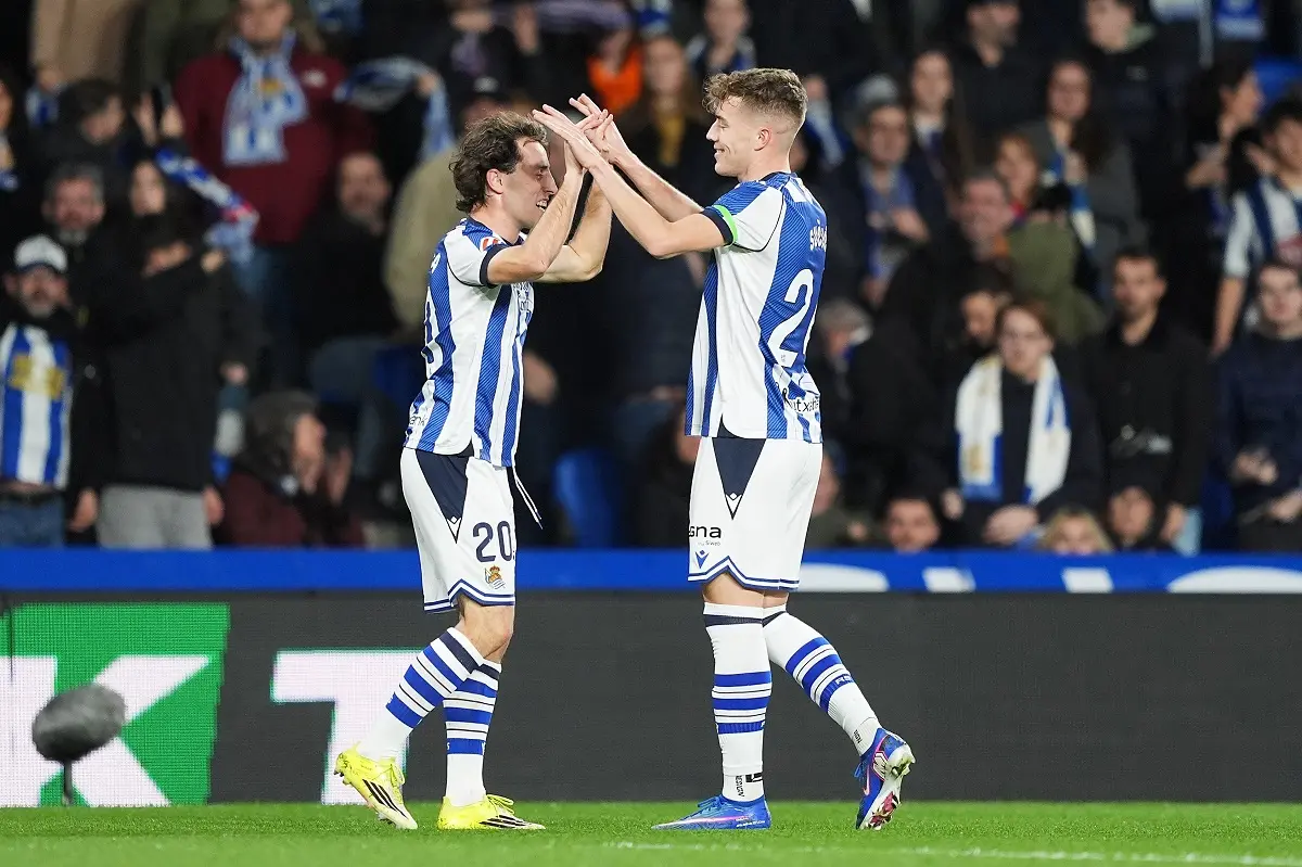 Real Sociedad fue más inteligente que el Elche y logró un triunfo para seguir escalando en La Liga