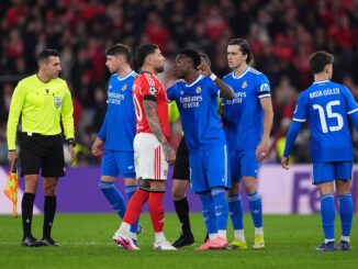 El racismo se impuso en Portugal y el Merengue también con gol de Vinicius. Real Madrid derrotó a Benfica en una polémica noche de Champions