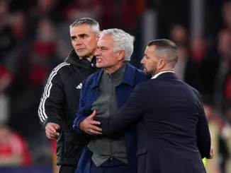 "Mourinho es un hombre insignificante, analiza el racismo como un hombre blanco y mezquino"