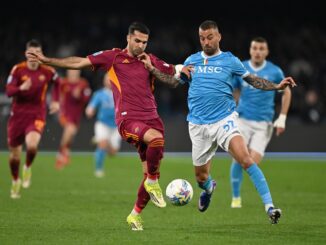 Fue una gran jornada en el Diego Maradona y doblete de Donyell Malen. Napoli remontó dos veces y le empató a Roma