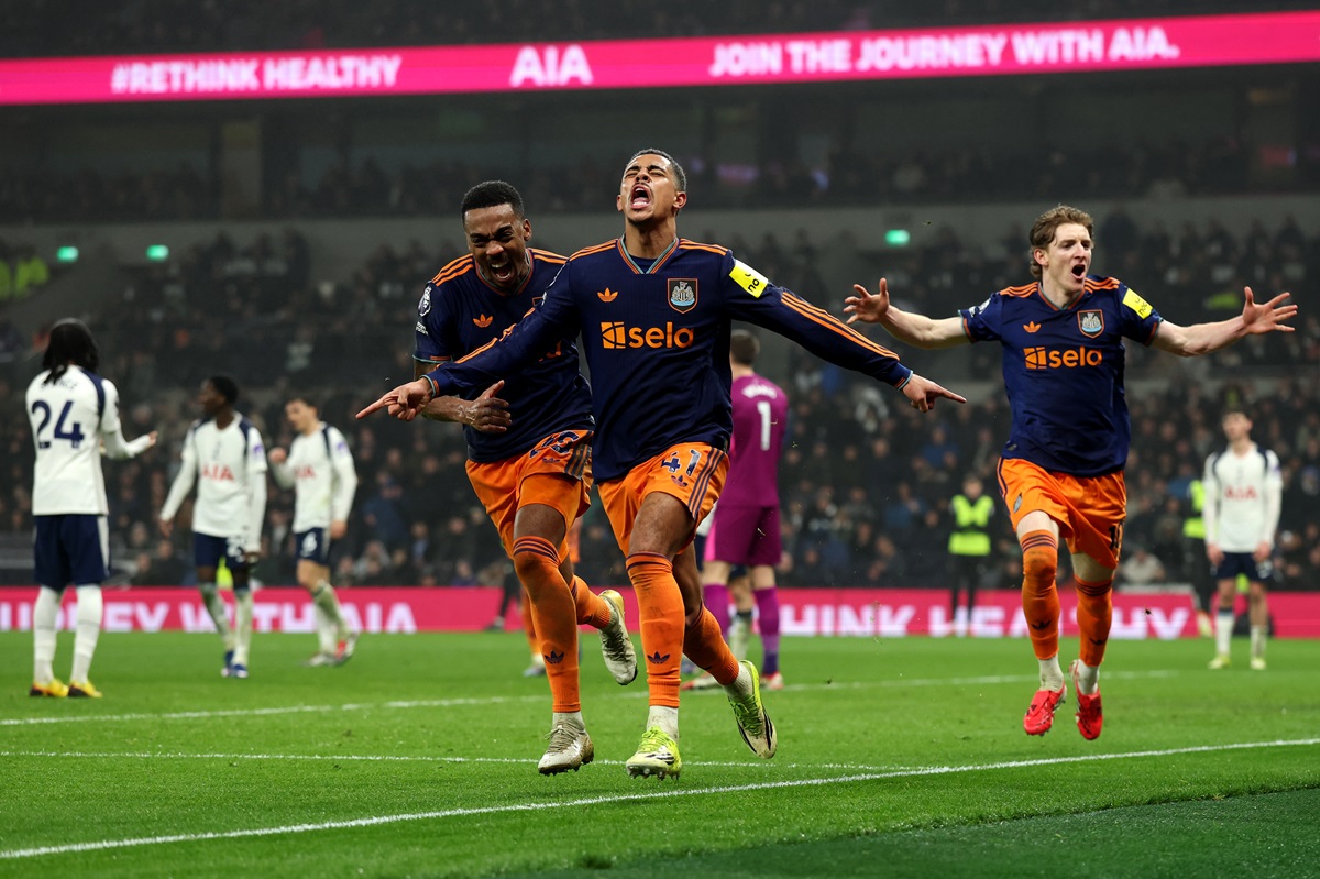 Fue triunfo para las Urracas ante los Spurs que se fueron abucheados. Newcastle ganó 2 a 1 y profundizó la crisis del Tottenham
