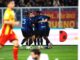 Fue 2 a 0 para los Nerazzurri con tantos de Mkhitaryan y Akanji. Inter debió esforzarse, derrotó a Lecce y evitó otro problema