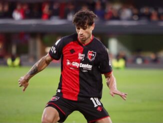 Newell's respiró en medio de la crisis