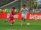 Fue 2 a 0 con goles de Morales y Riquelme para el Bicho. Argentinos Juniors se aprovechó de Aldosivi bajo un diluvio