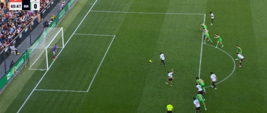 Valencia venció a Osasuna con un increíble penal