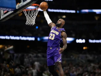 LeBron James se convirtió en el jugador que más veces dio el presente durante la temporada regular de la NBA, rompiendo así un nuevo récord.