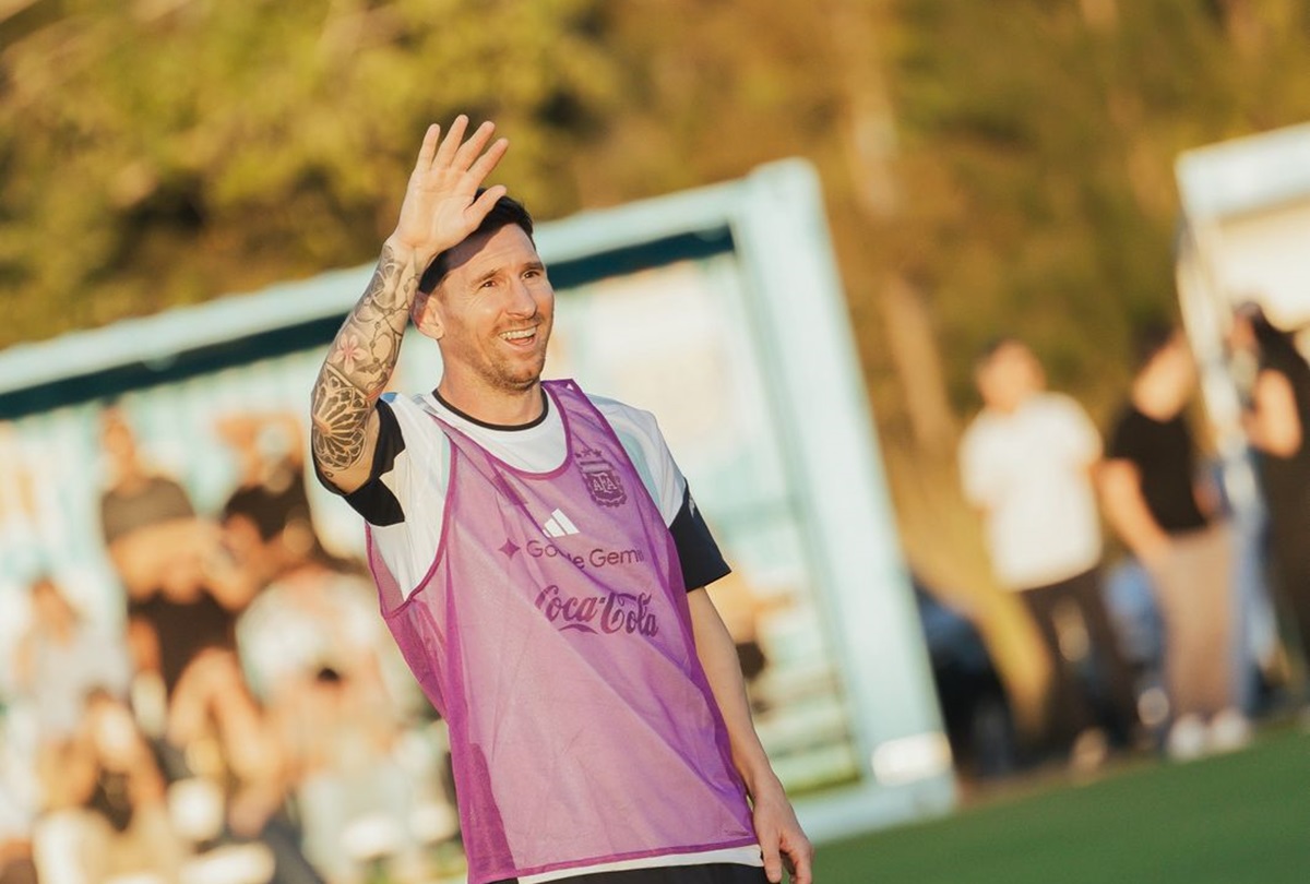 Scaloni confirmó su presencia pero, tras la lesión de Panichelli: ¿Argentina debería arriesgar a Messi en los amistosos?