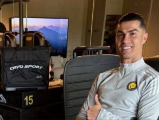 Cristiano Ronaldo reapareció en pleno tratamiento de su lesión