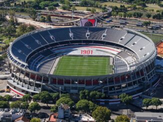River y Sarmiento tienen formaciones ya definidas para medirse desde las 19:45 en el Más Monumental por la 11º jornada del Apertura 2026.