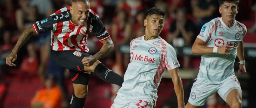 Argentinos insistió hasta el final