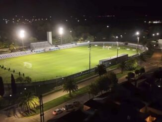 El Municipal Eva Perón de Bolívar renovó su sistema lumínico