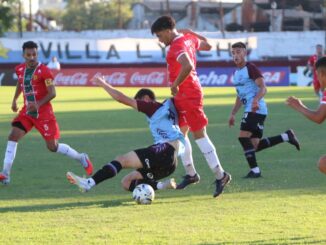 Tanto el Furgón como los Inundados siguen sin ganar en el torneo. UAI Urquiza y Dock Sud empataron 0 a 0 por los arqueros
