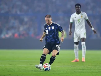 La Selección Argentina estrenó la camiseta alternativa del Mundial 2026 ante Mauritania