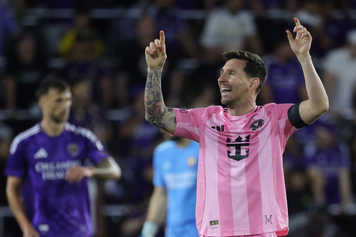 Inter Miami perdía 2 a 0 con Orlando City y el astro argentino puso el 2 a 2. Messi frotó la lámpara en el clásico y marcó su gol 897