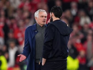 El entrenador del Benfica volvió a la carga con el tema discrminación. Mourinho afirmó que si Prestianni es culpable "conmigo acabó"