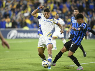 Rosario Central superó con doblete de Véliz a Atlético Tucumán