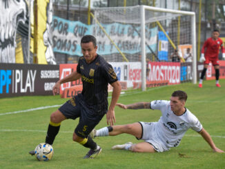 Almirante Brown triunfó ante Central Norte en el debut de Montenegro