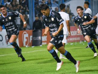 Rafaela goleó a Agropecuario y quedó cerca del podio